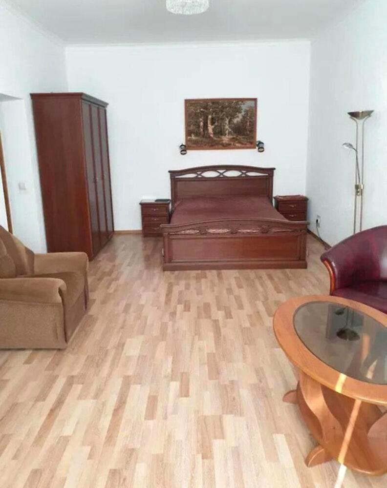 1870963764503052