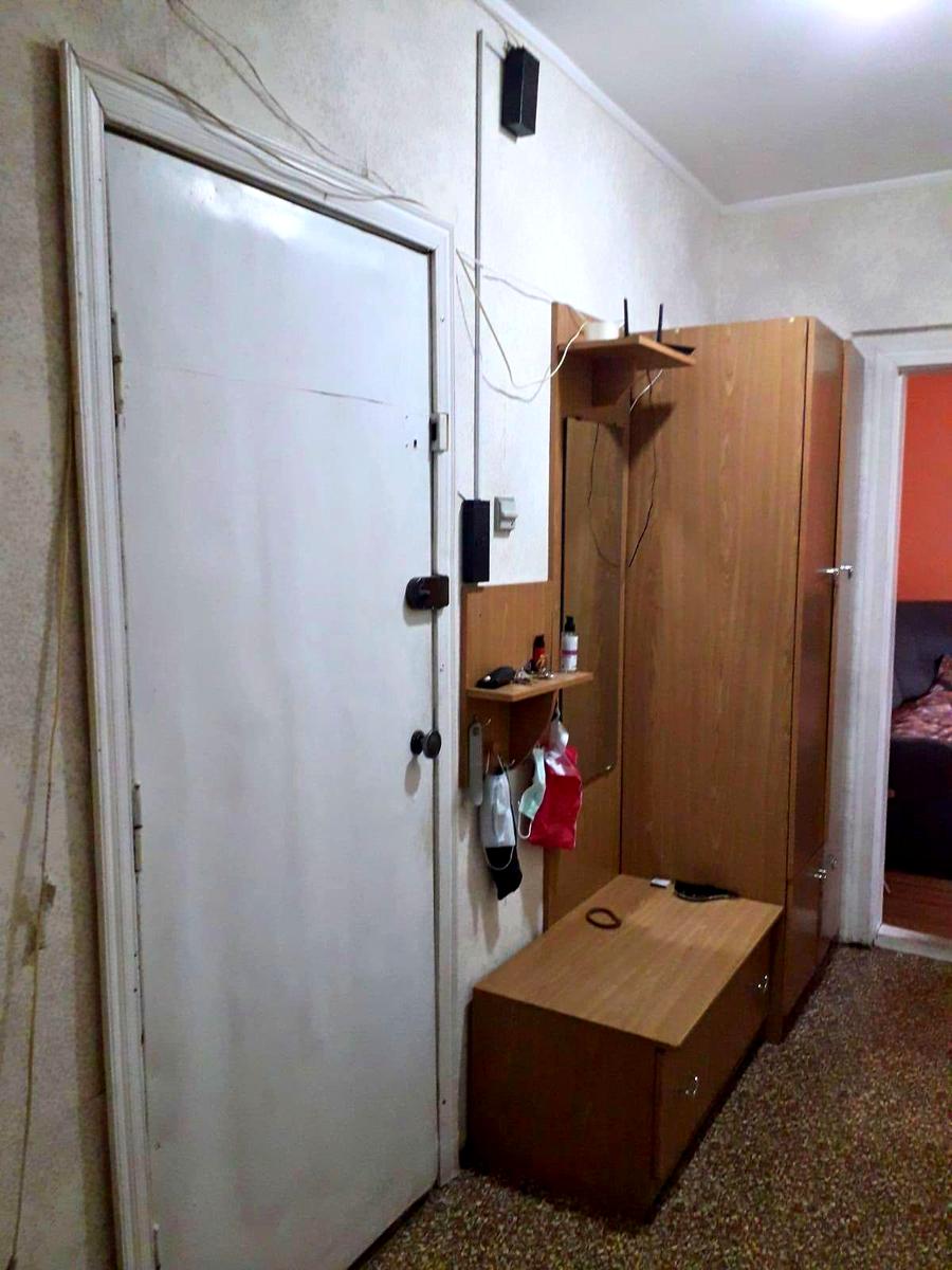 1870973652617808