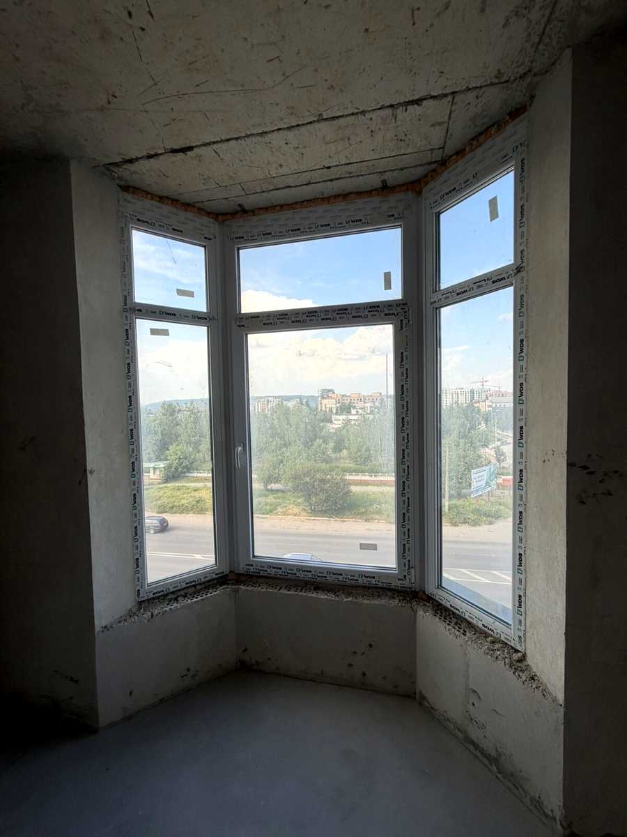 1871037656478553