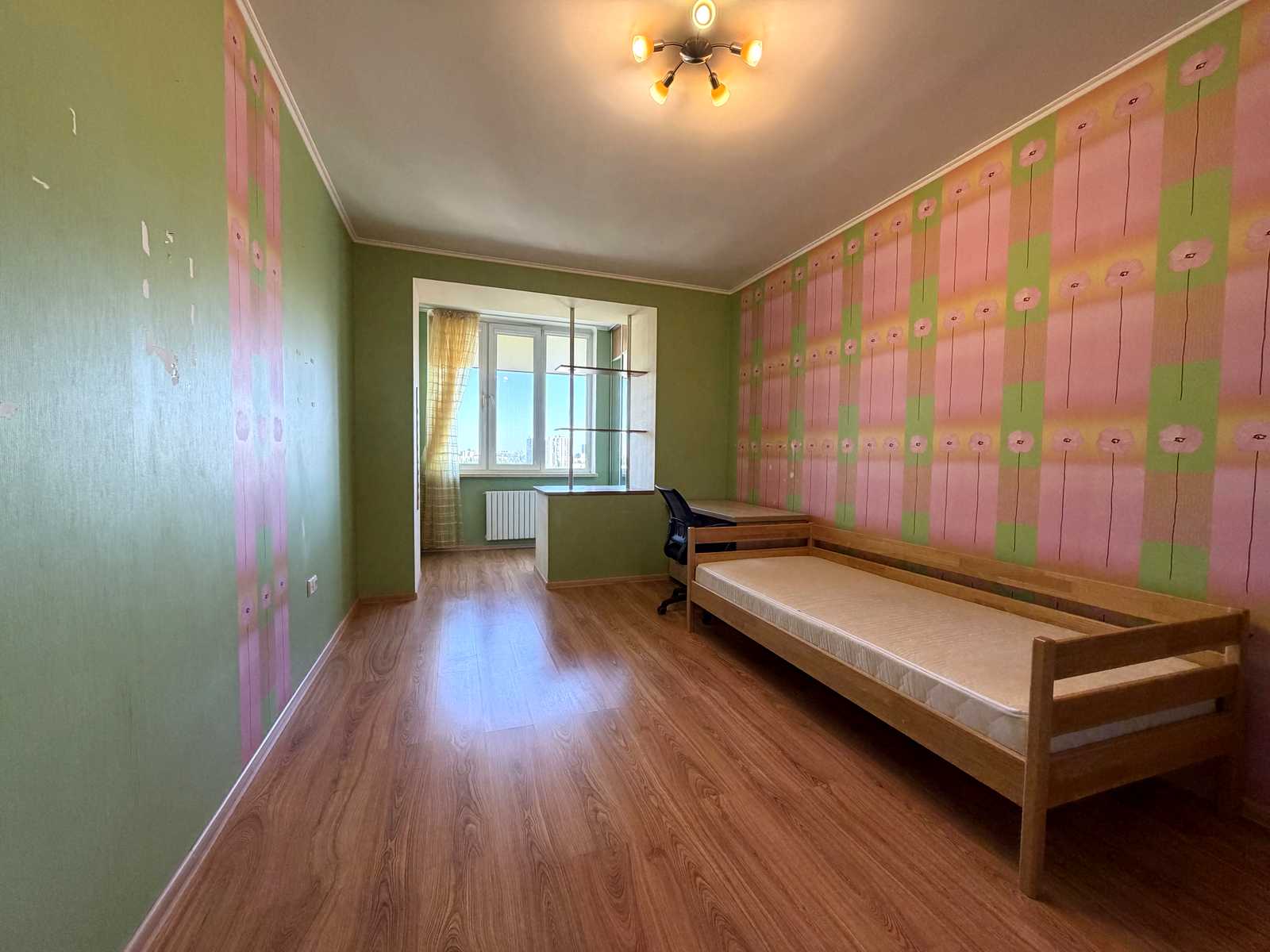 1871041560601189