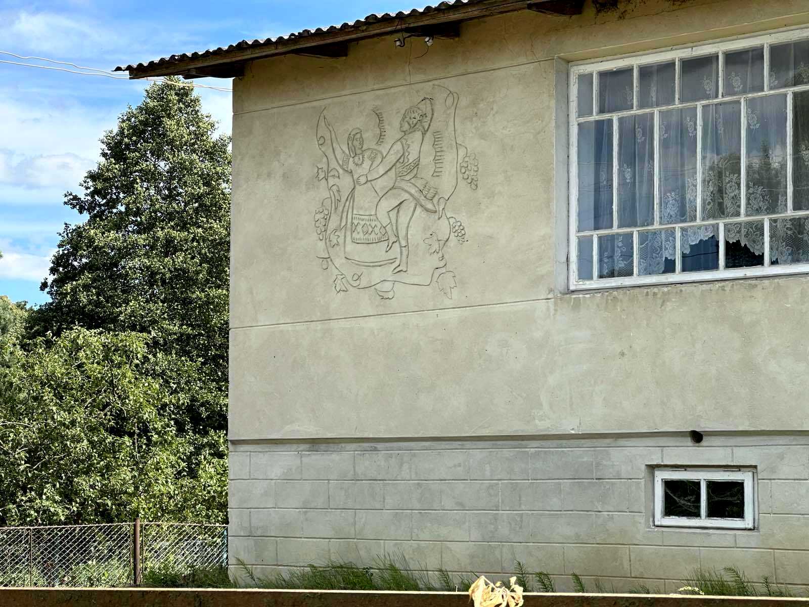 1871046655229238