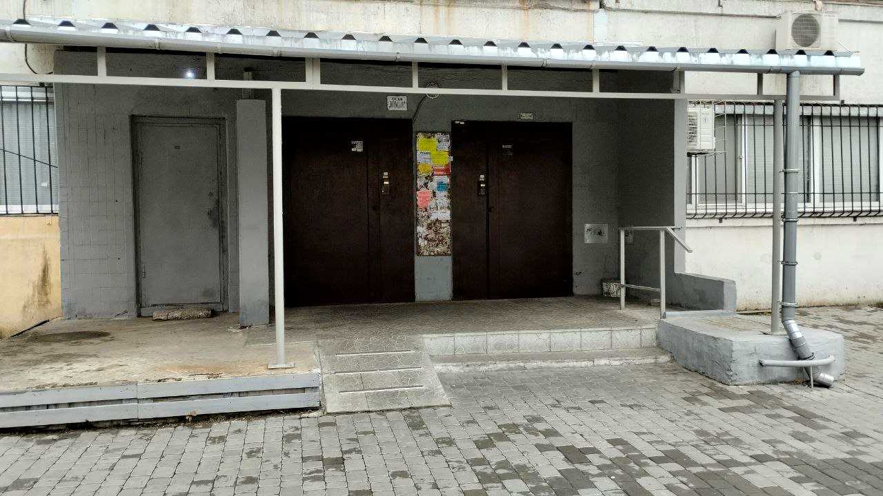 1871047294320578