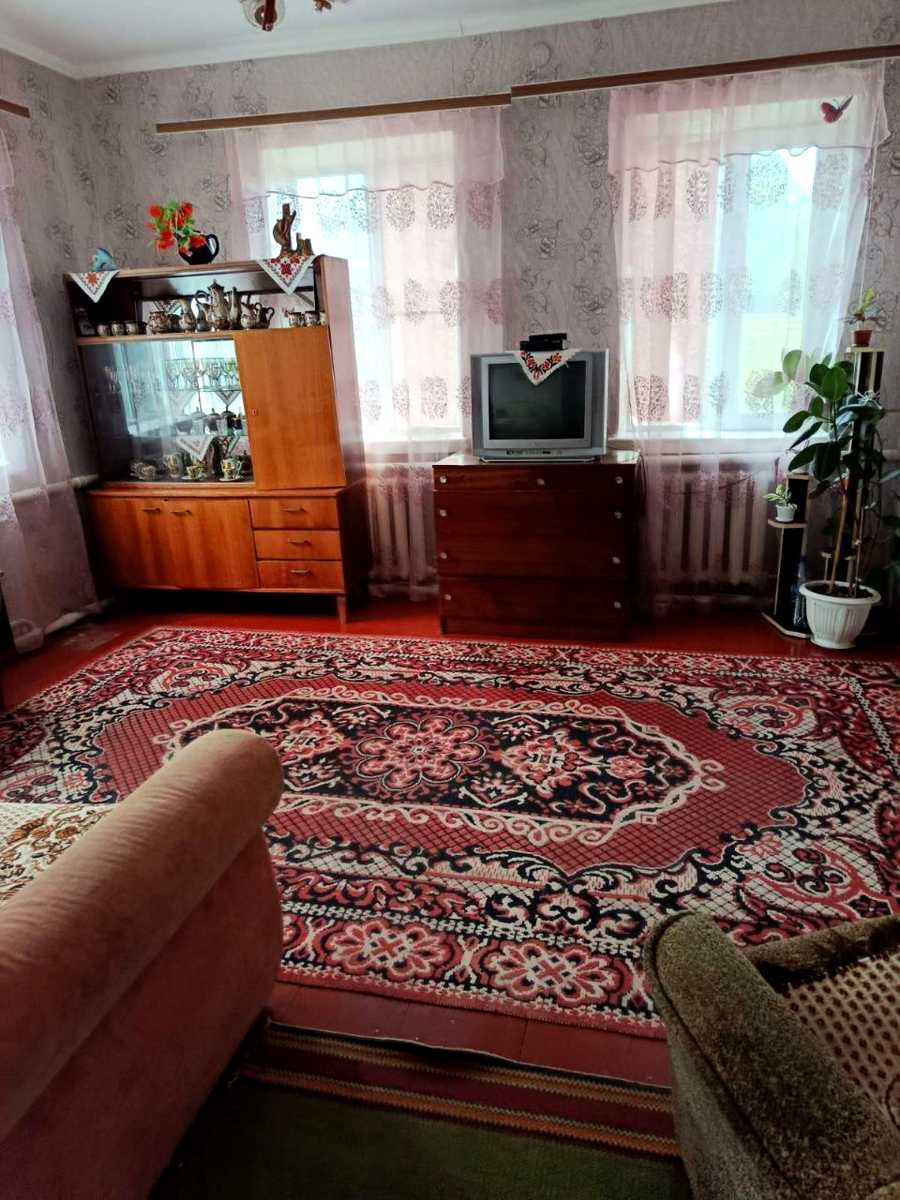 1871132456585249