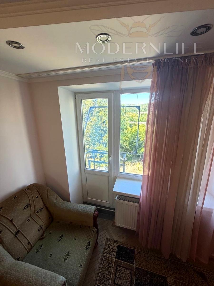 1871145981480315