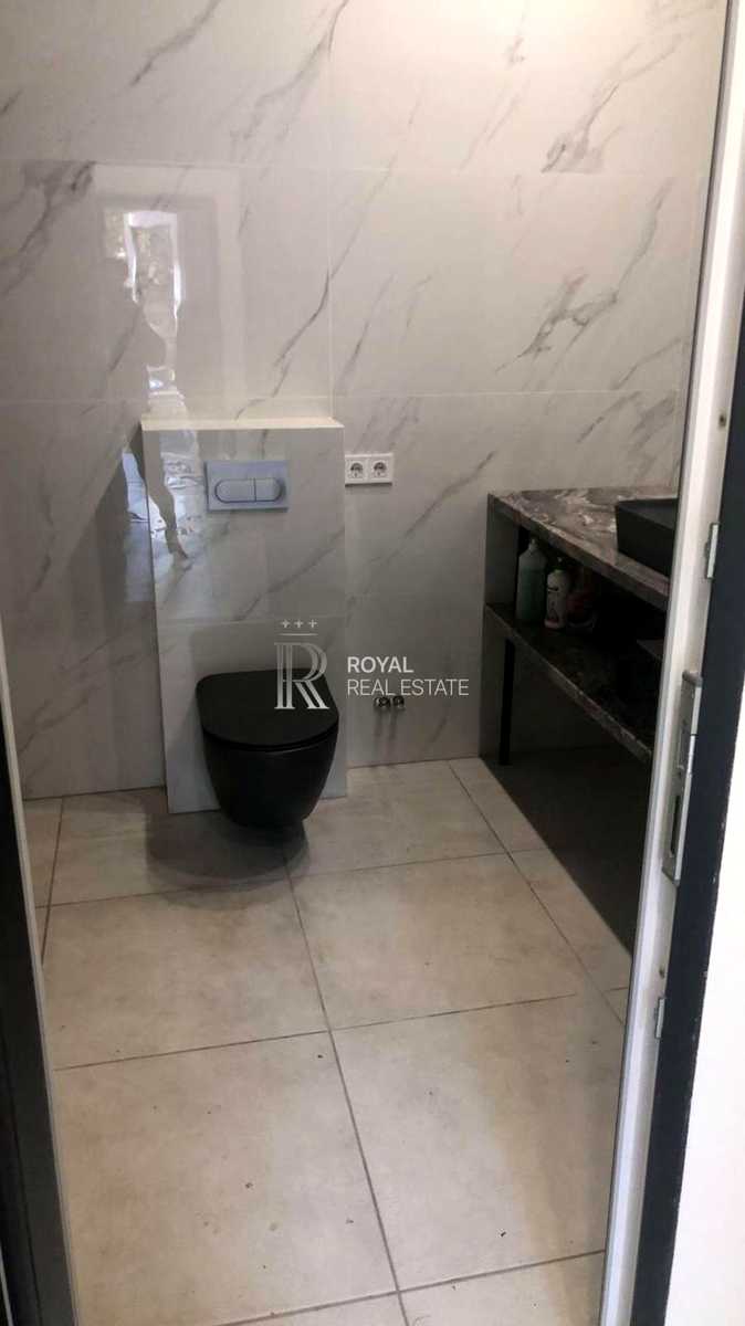1871160501955174