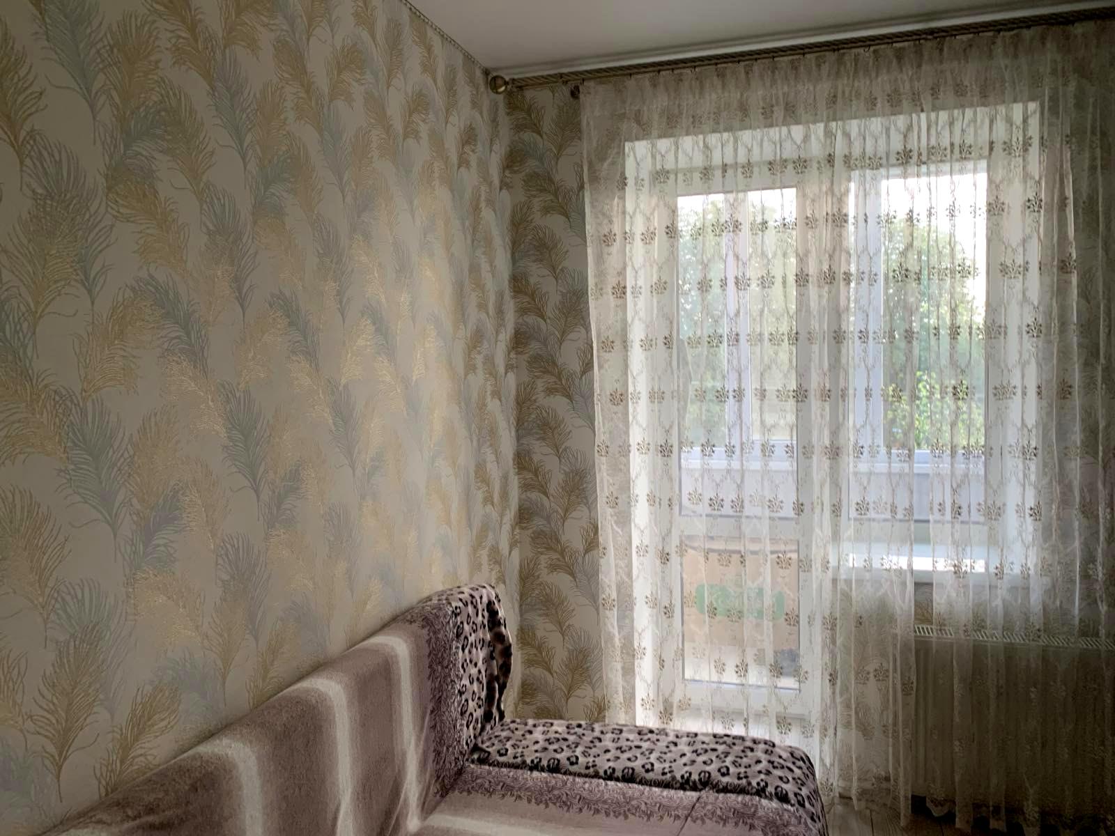 1871164774994460