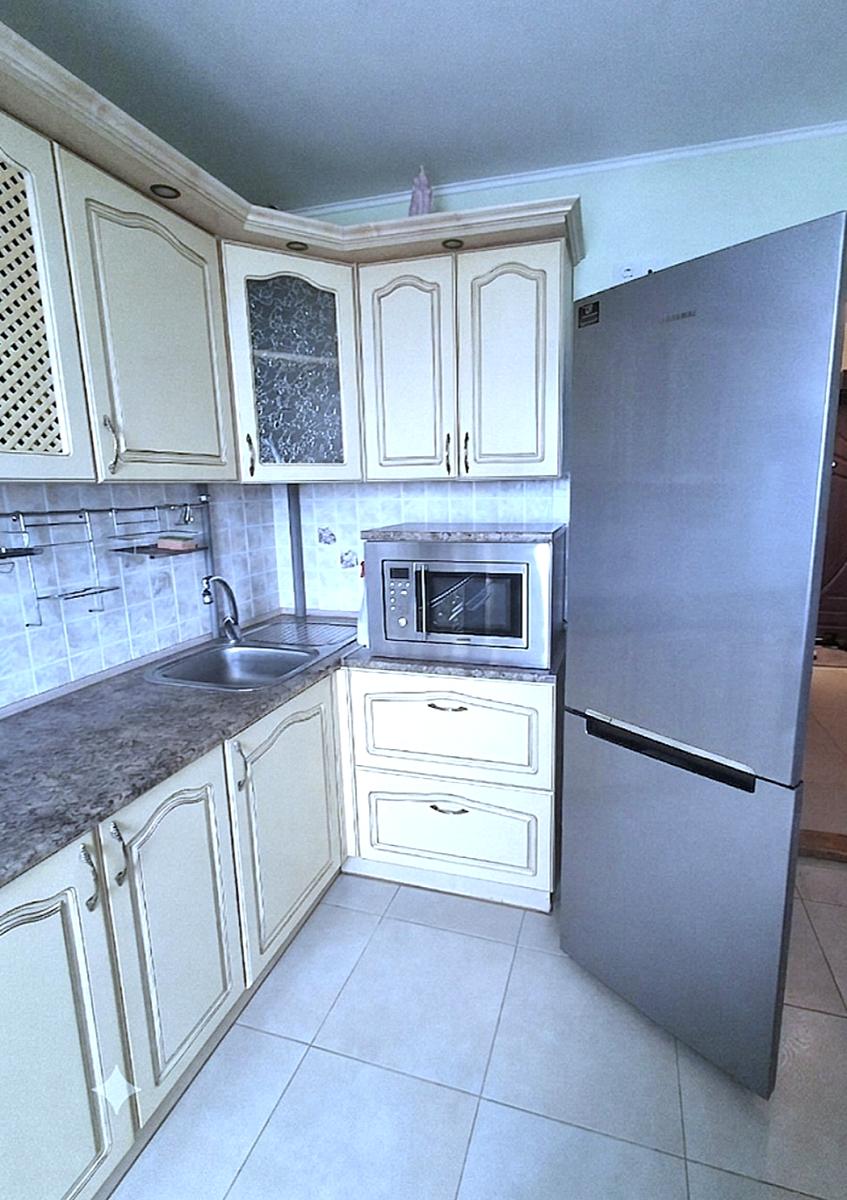 1871170409750173