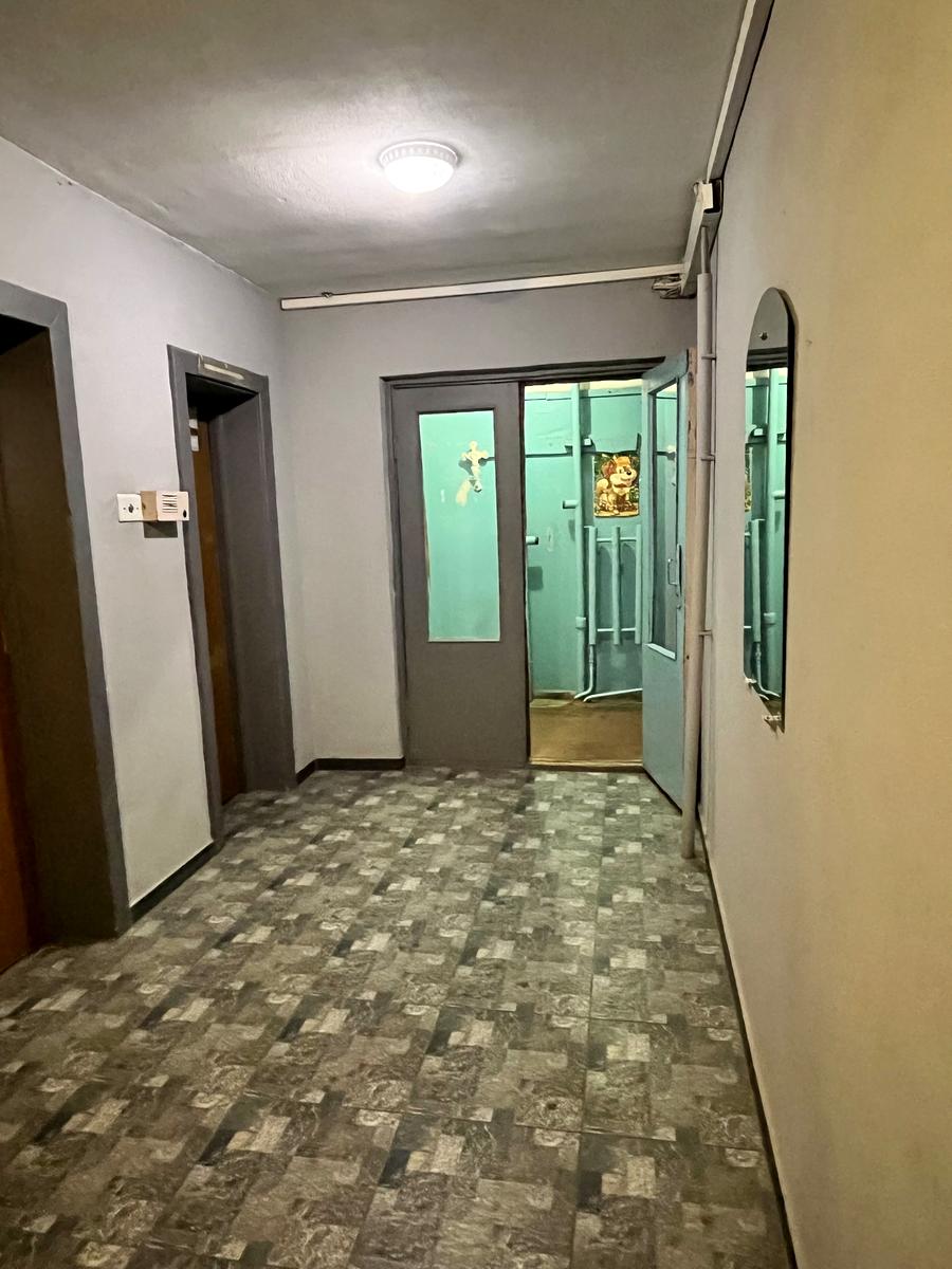 1871178990492562