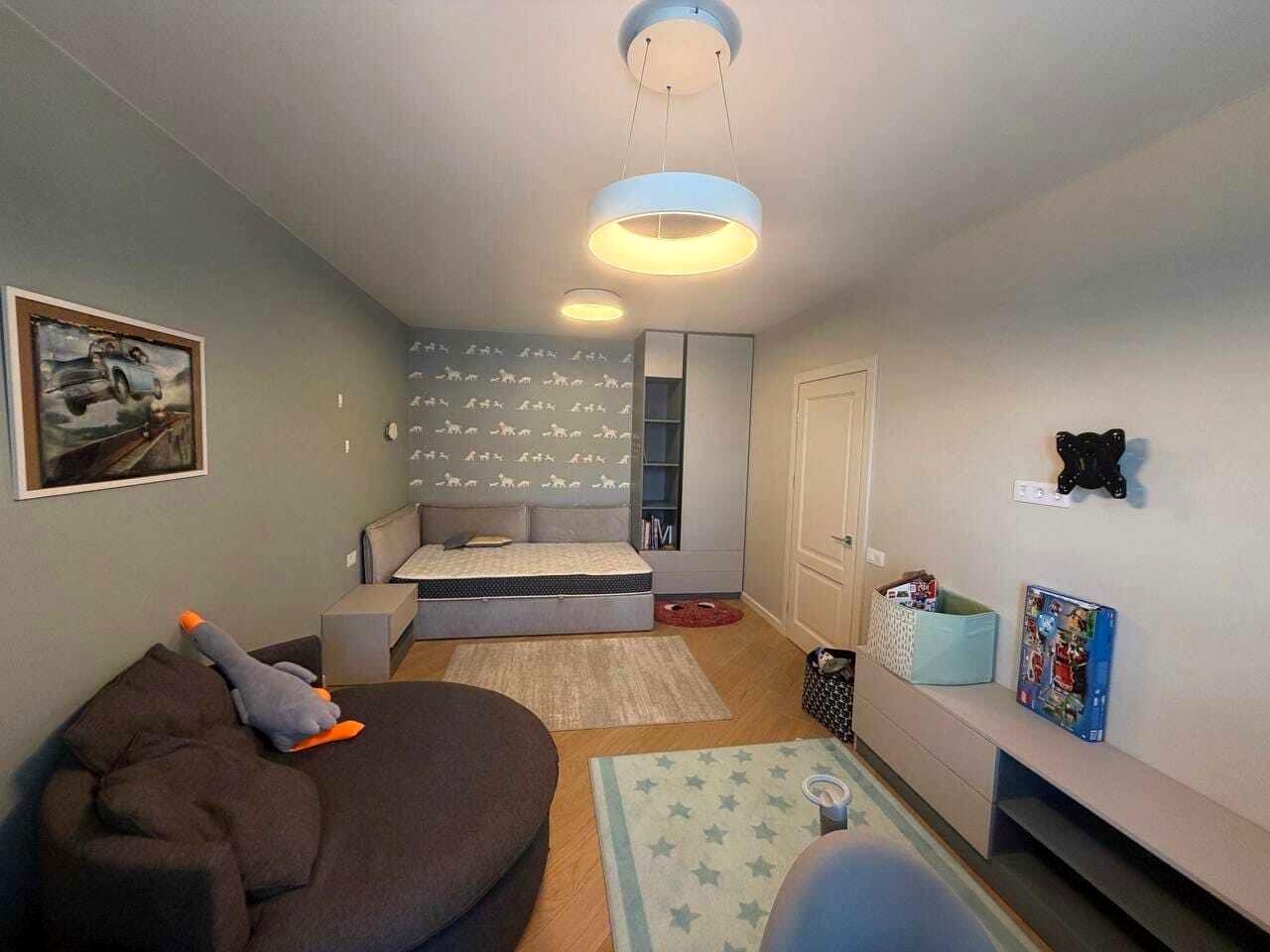 1871209907653023