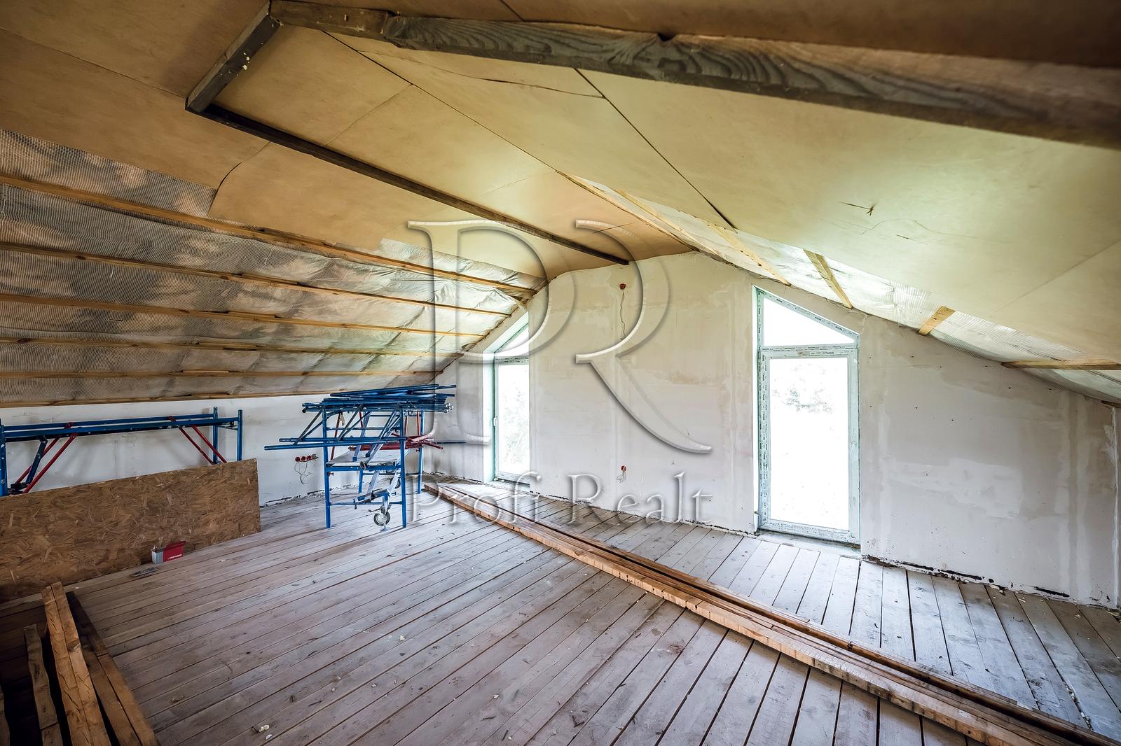 1871219867365573