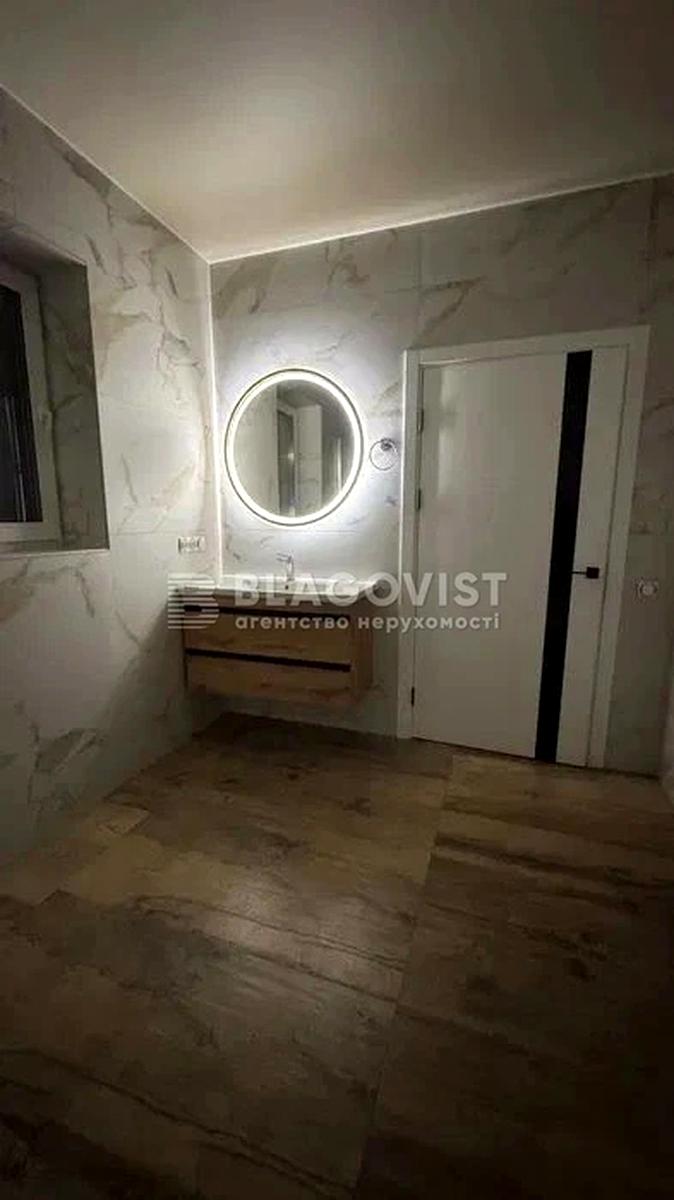 1871221675723167