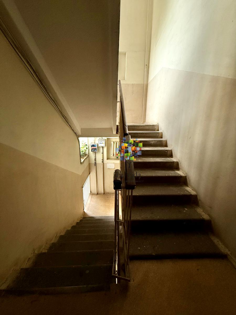 1871224649159884