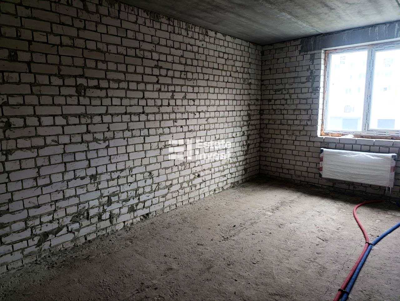 1871229780330228