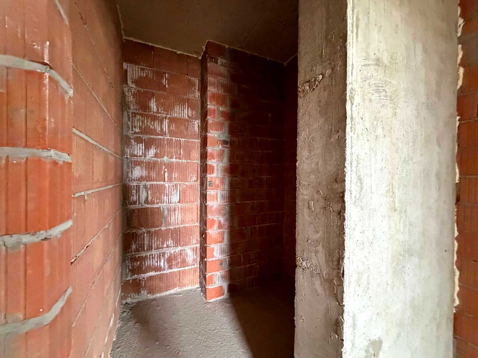 1871229952926596