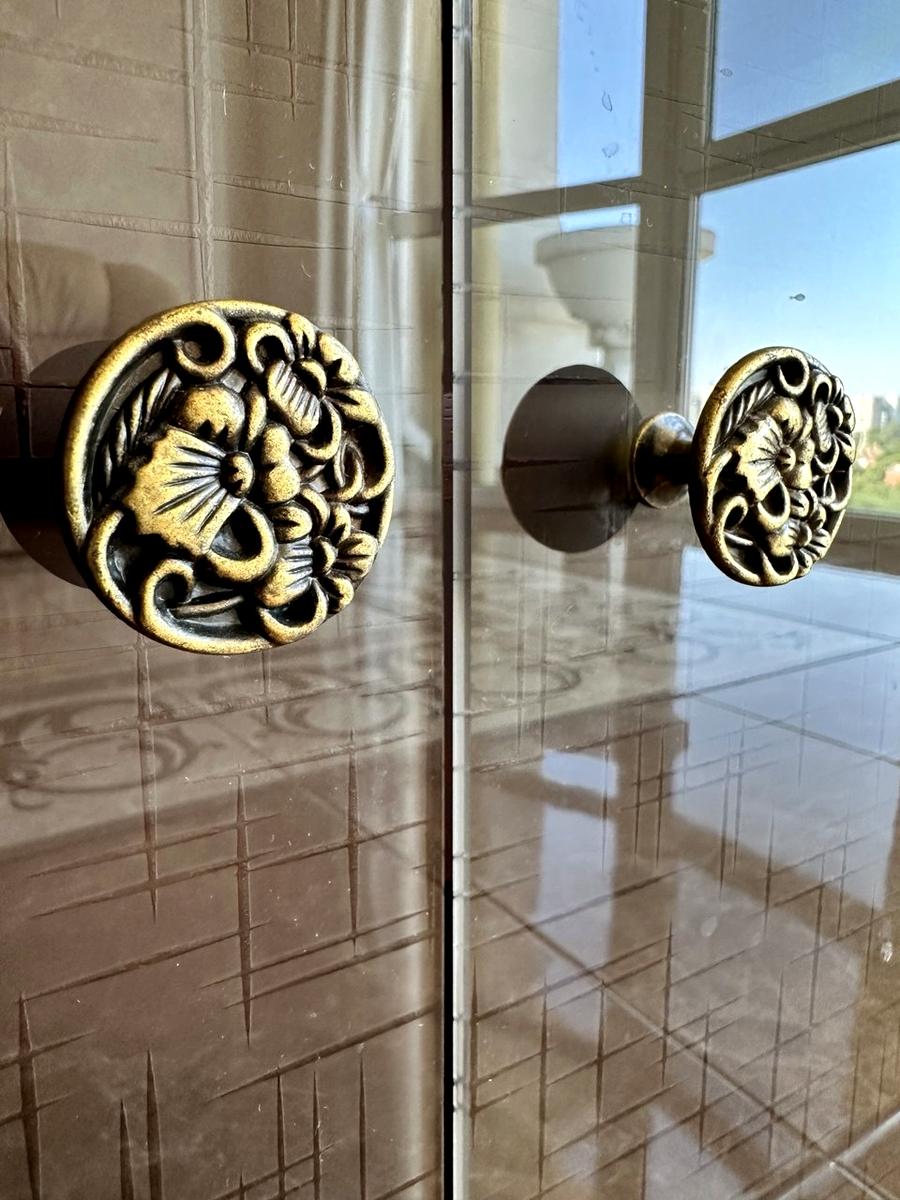 1871242483370745