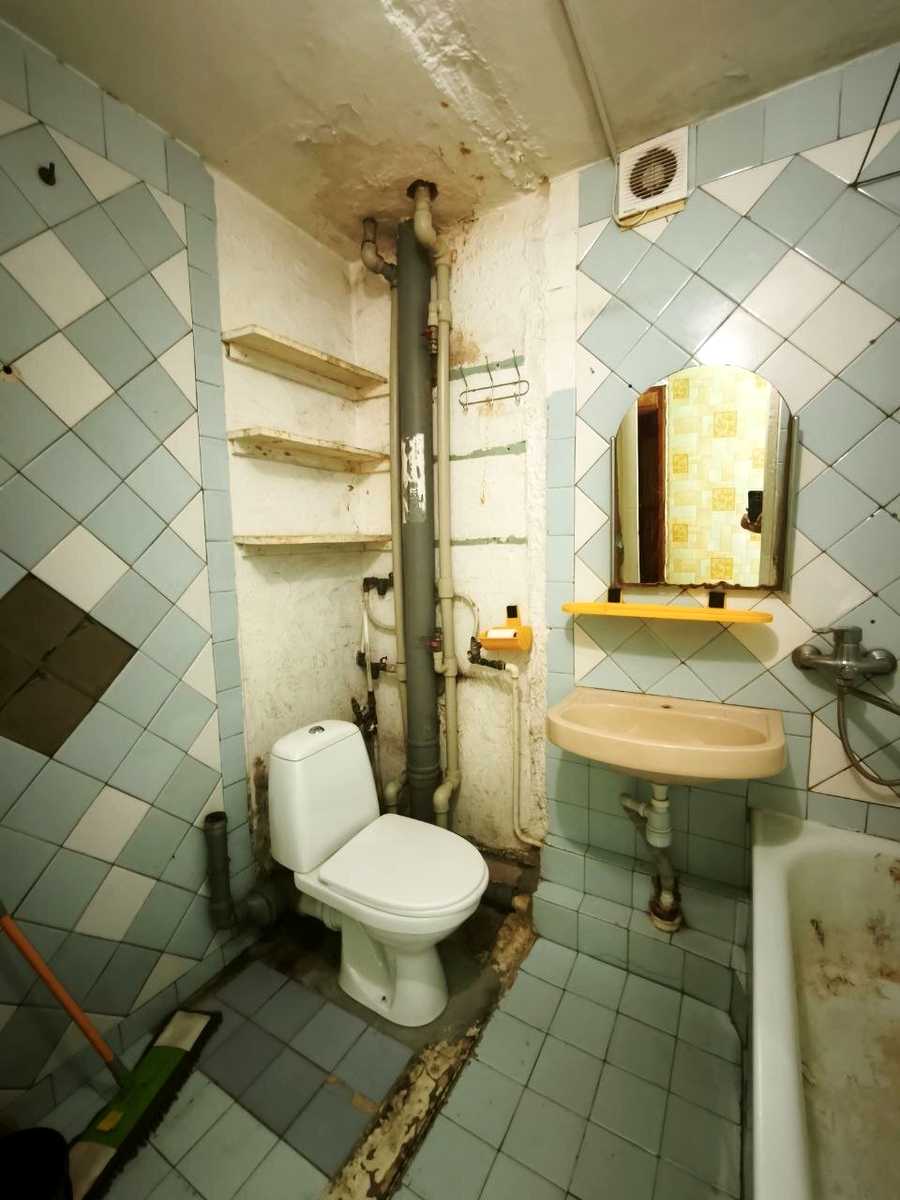 1871242980754859