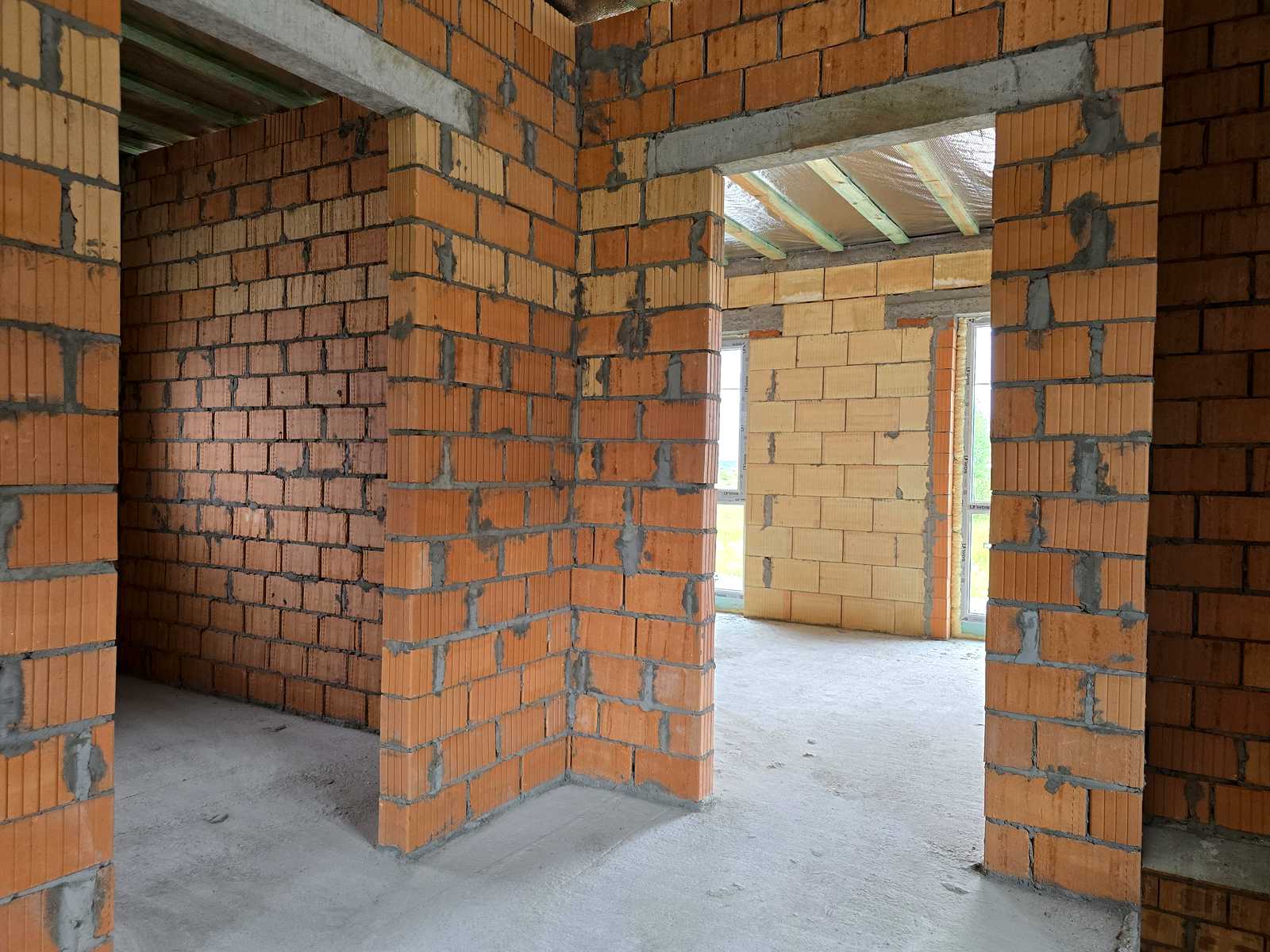 1871244846191179