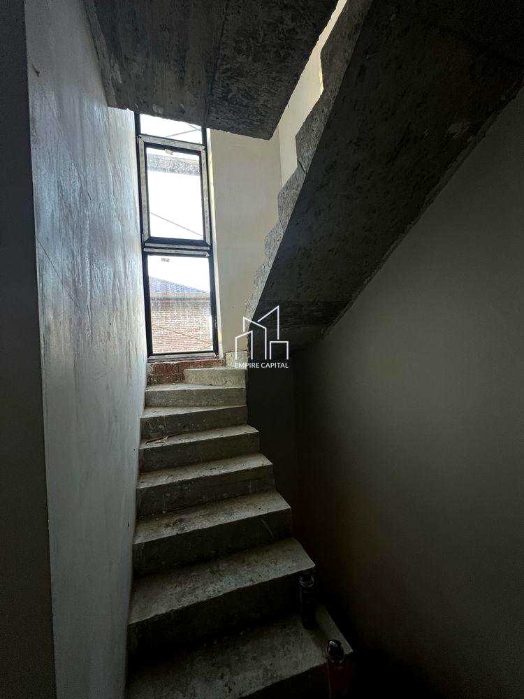 1871313663158745