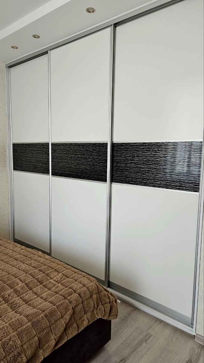 1871315218219656