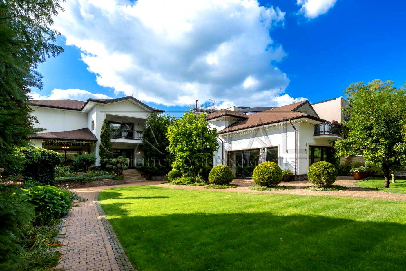 1871317593617961