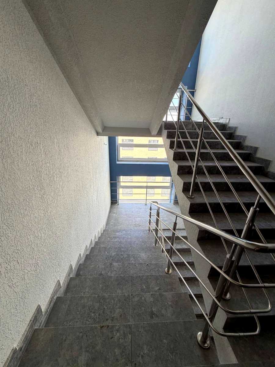 1871325242895440