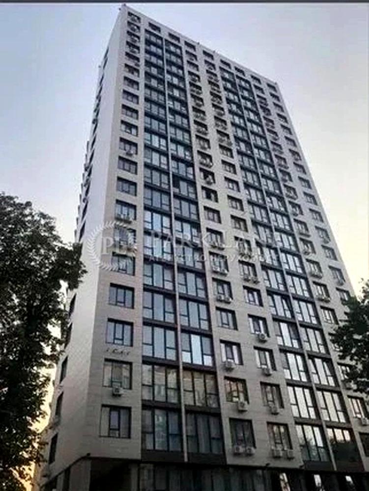 1871326648612606