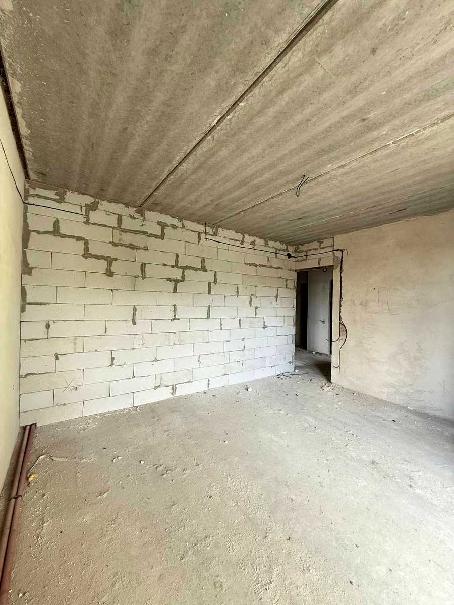 1871329946033930