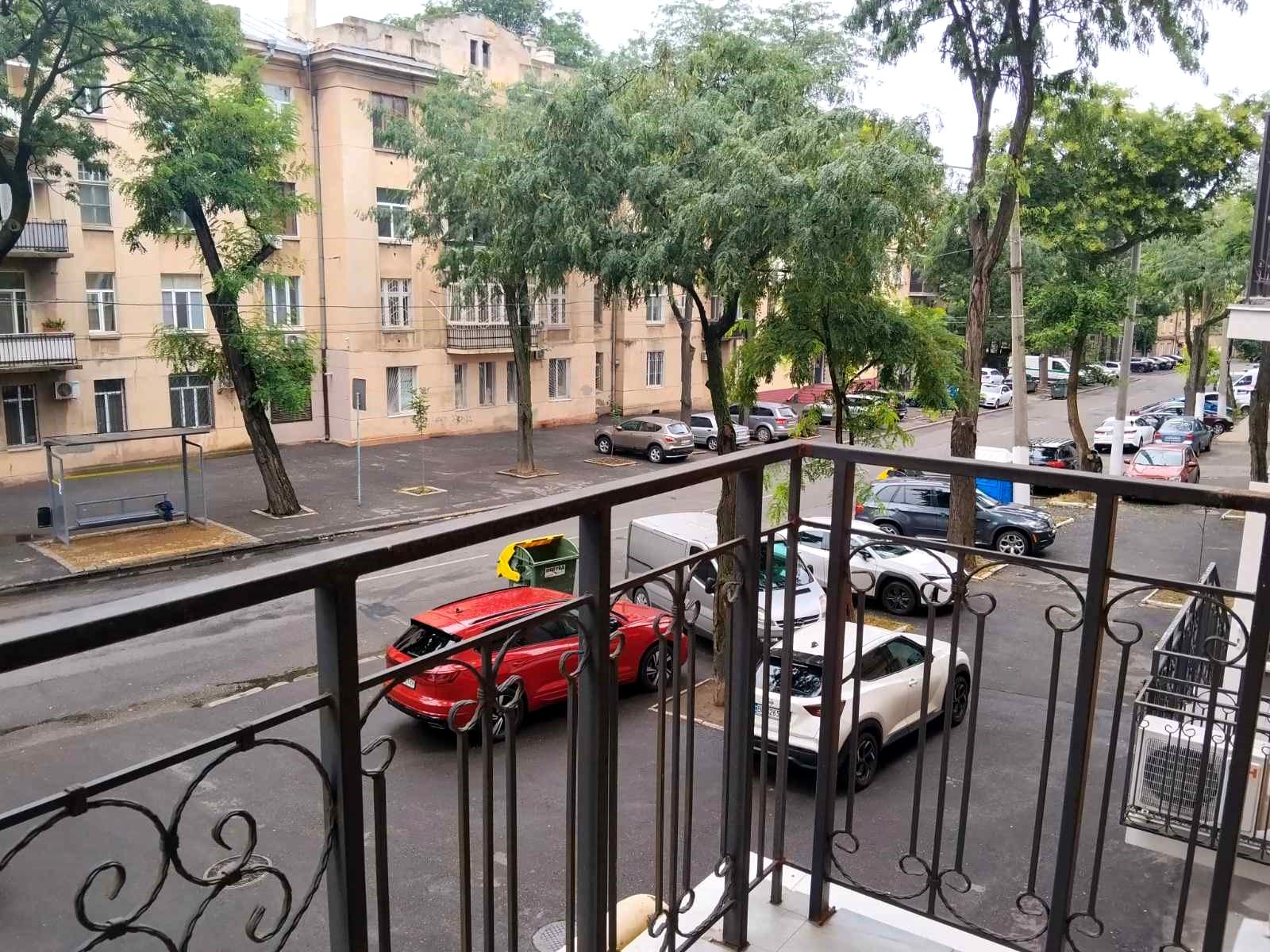 1871332854251045