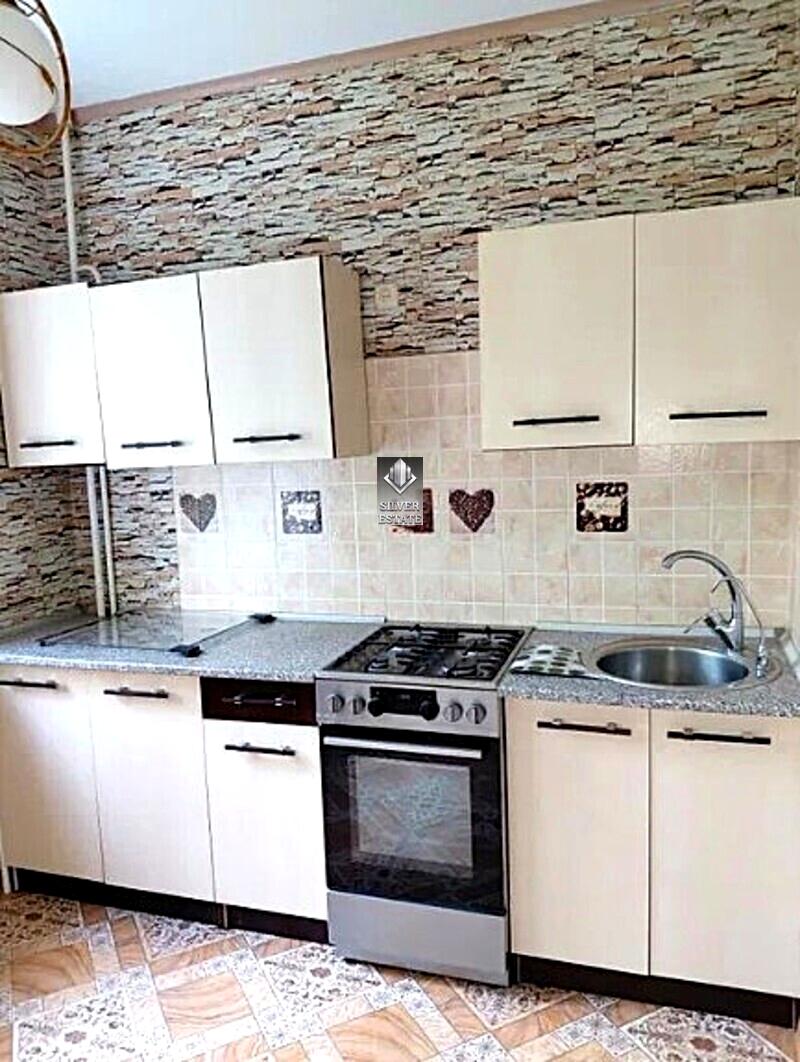1871334810747103