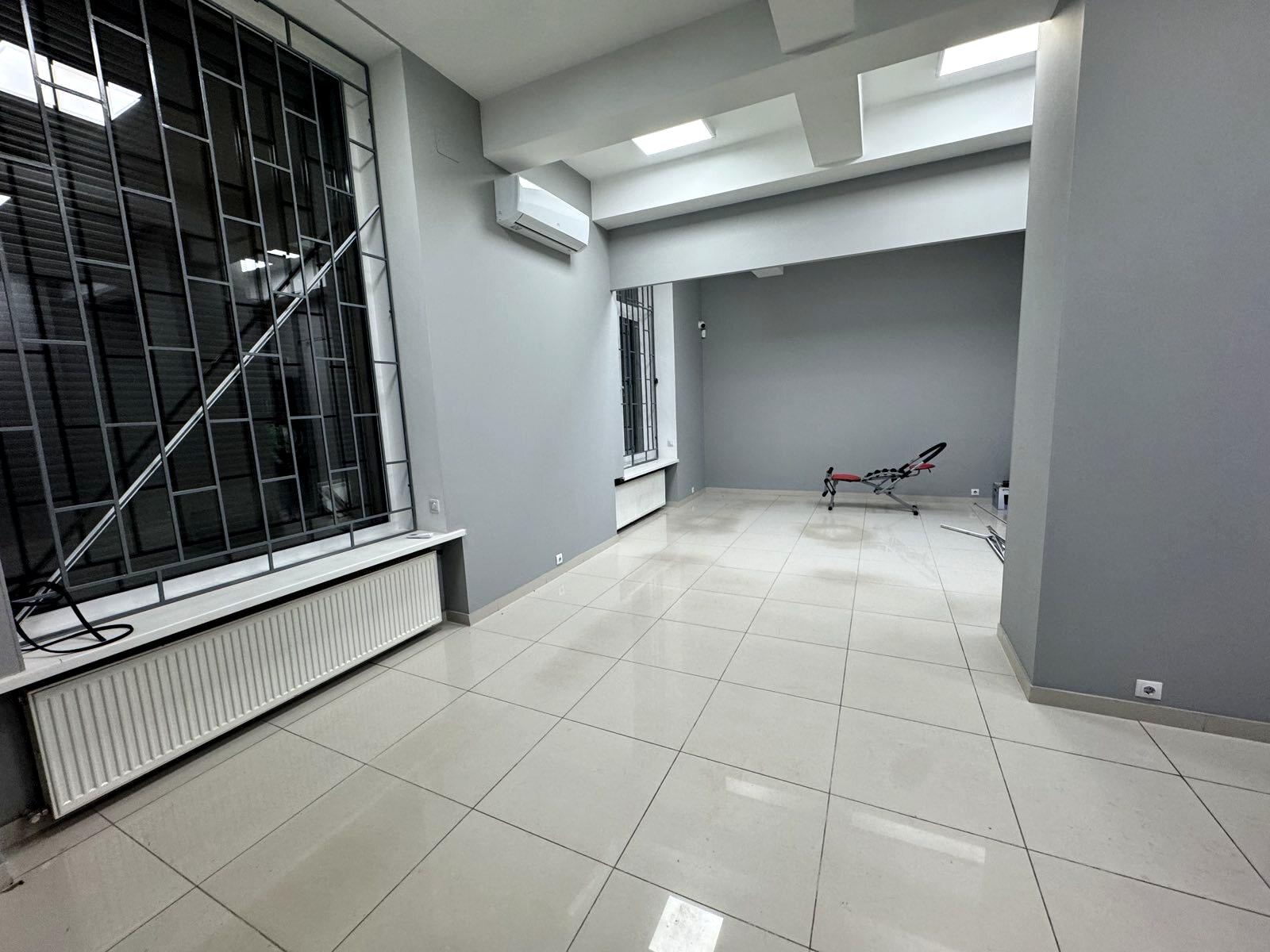 Коммерческая недвижимость по адресу ул. Черновола (площадь 114 м²) - imageAlt 6 Коммерческая недвижимость по адресу ул. Черновола (площадь 114 м²) - Atlanta.ua - imageAlt 6