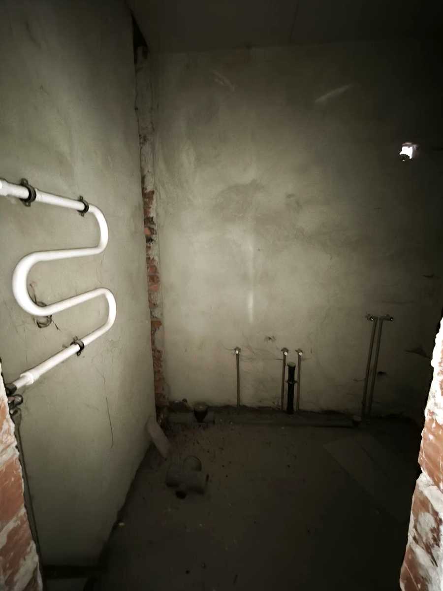 1871348373370979