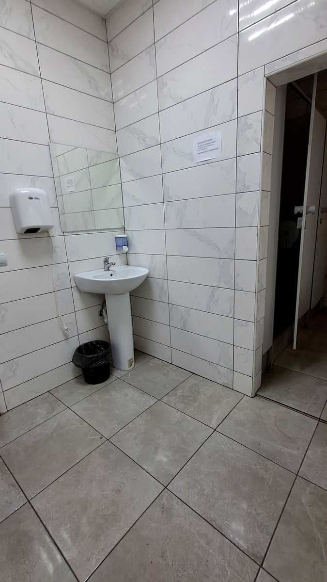 1871391608756183