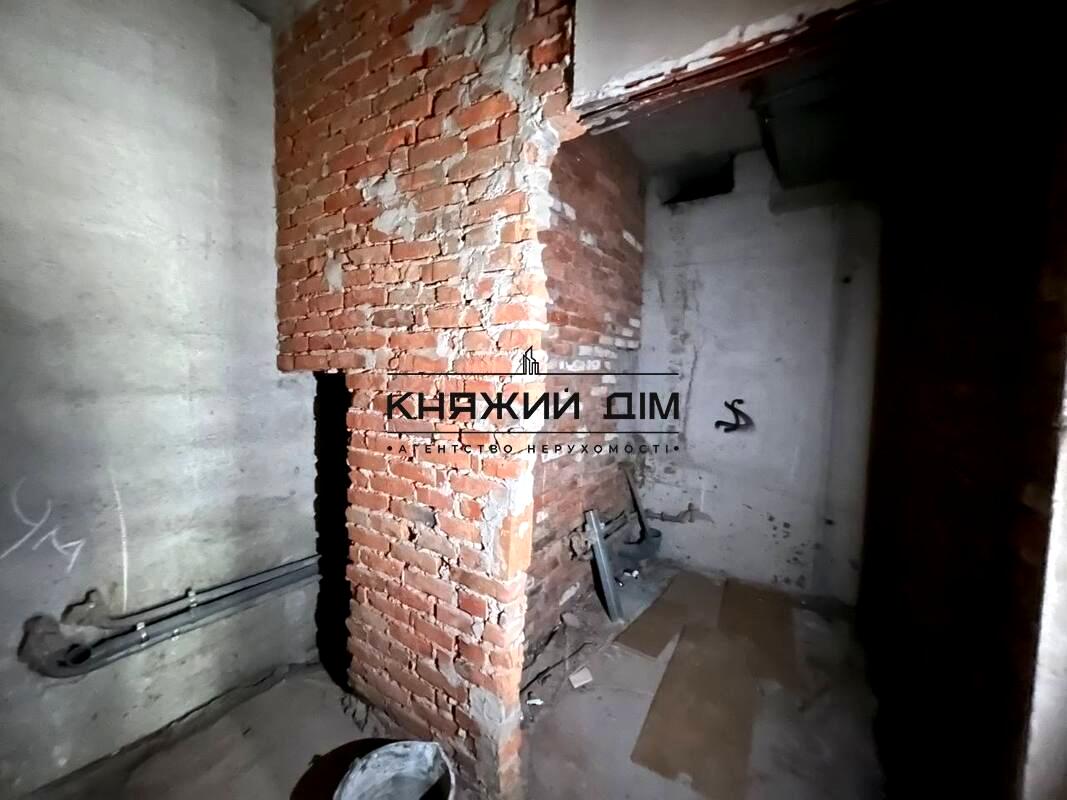 1871393315259740