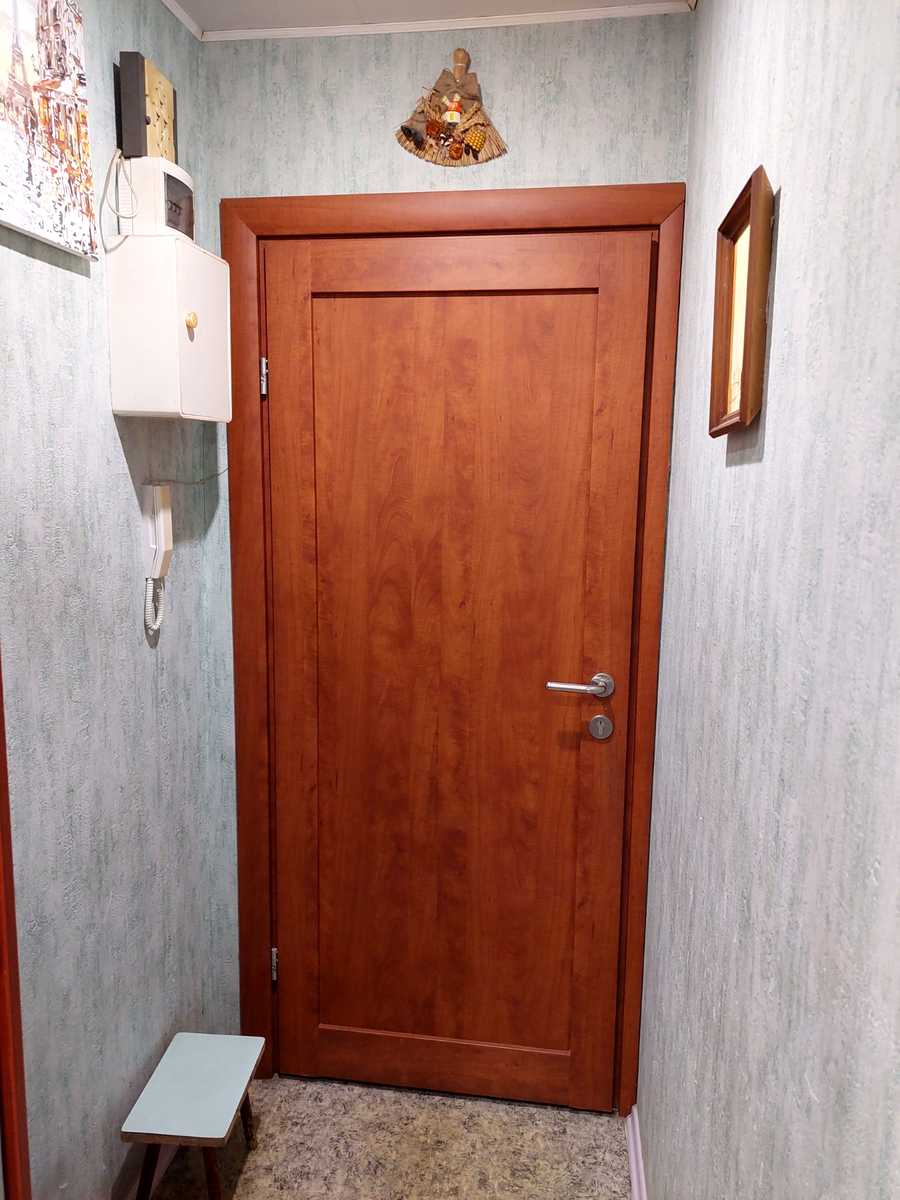 1871404172826216