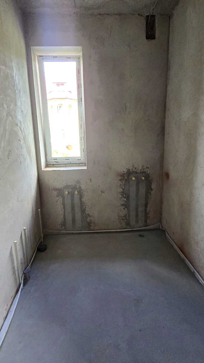 1871405306847378