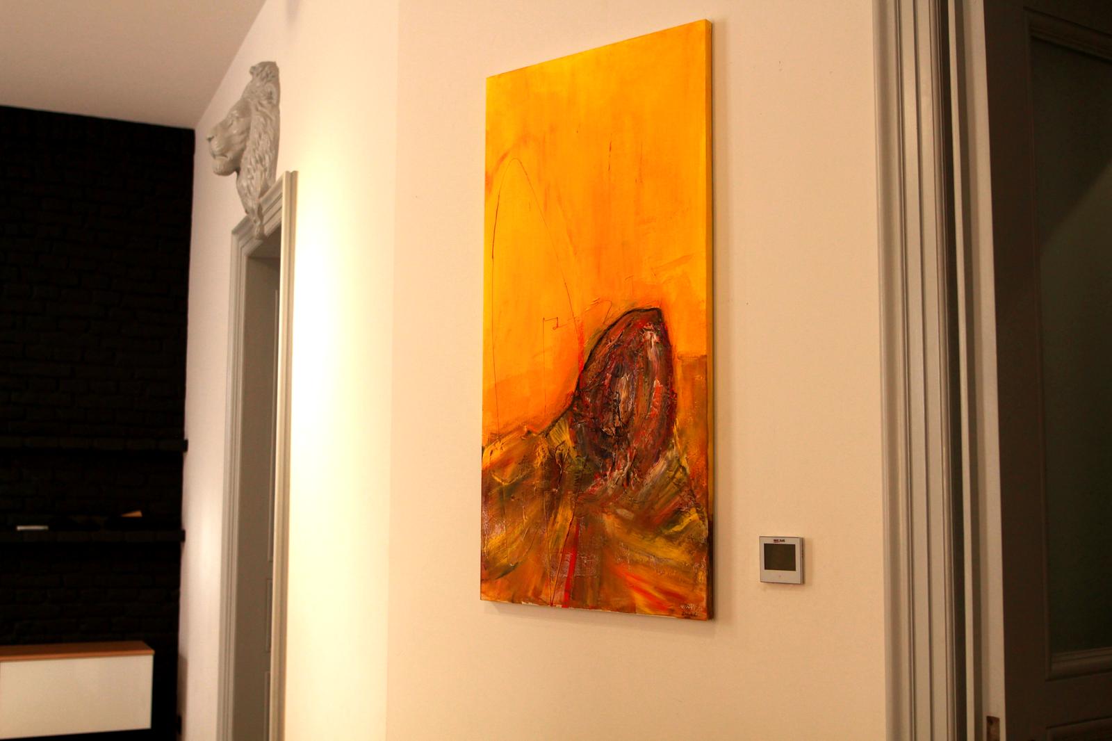 1871406807509403