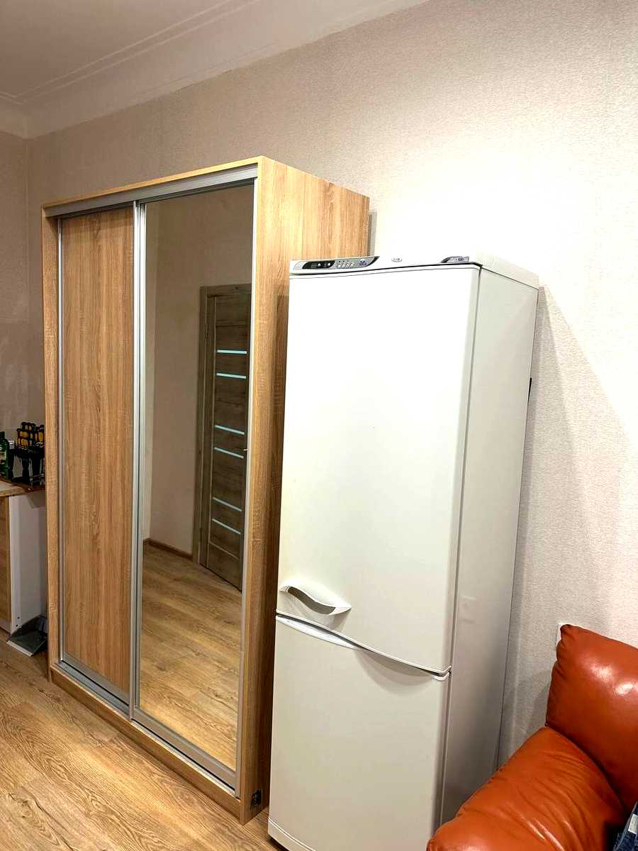 1871409534089358
