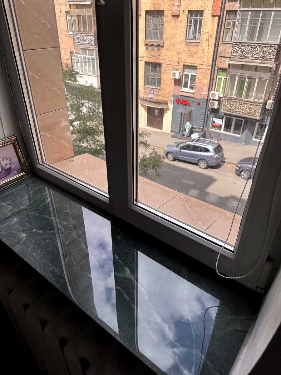 1871414772182623