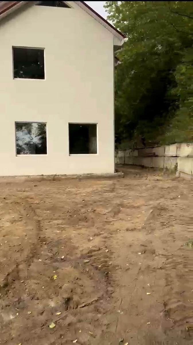 1871418724181469