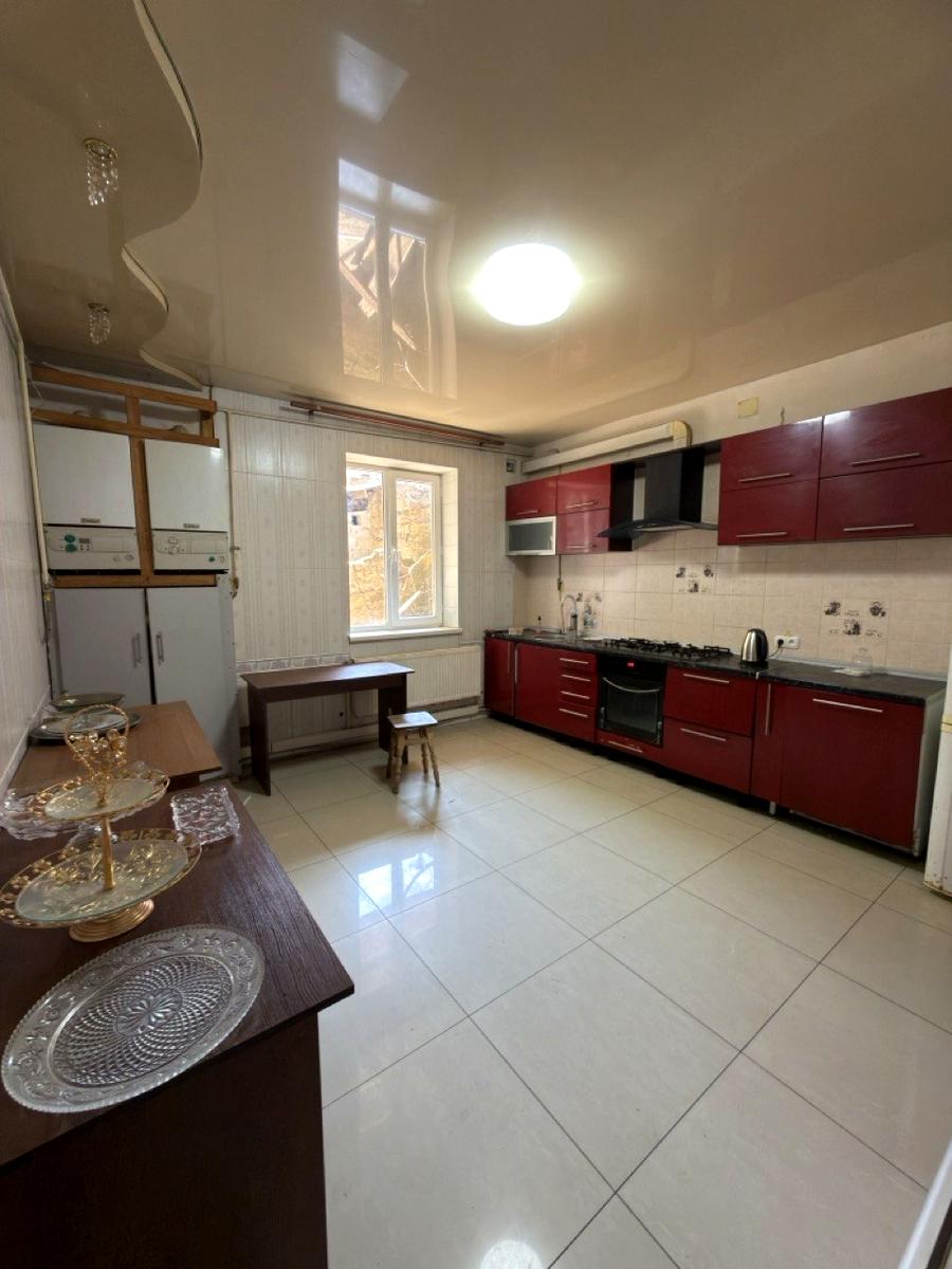 Дом по адресу Интернациональный пер. (площадь 610 м²) - imageAlt 2 Дом по адресу Интернациональный пер. (площадь 610 м²) - Atlanta.ua - imageAlt 2