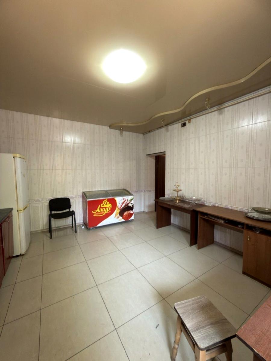 Дом по адресу Интернациональный пер. (площадь 610 м²) - imageAlt 18 Дом по адресу Интернациональный пер. (площадь 610 м²) - Atlanta.ua - imageAlt 18