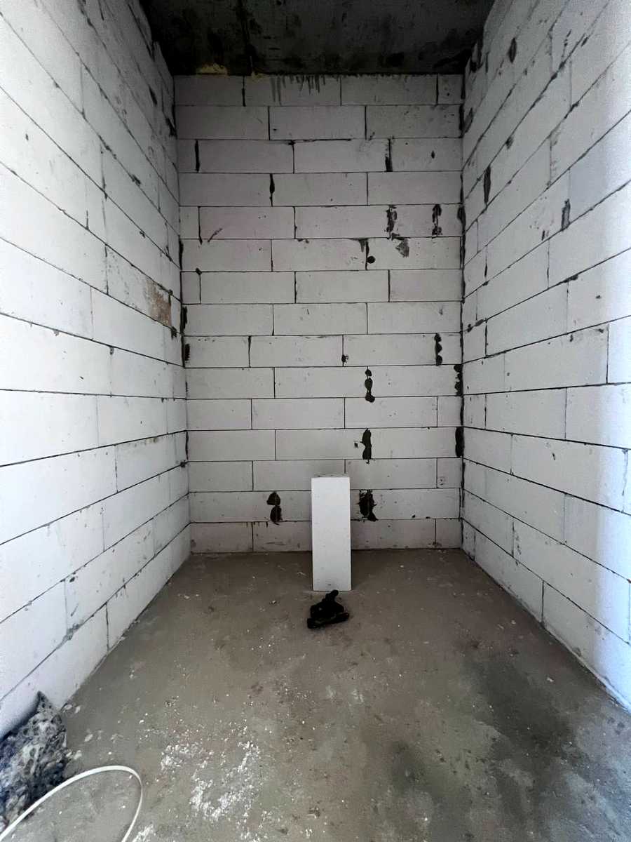 1871427435786090