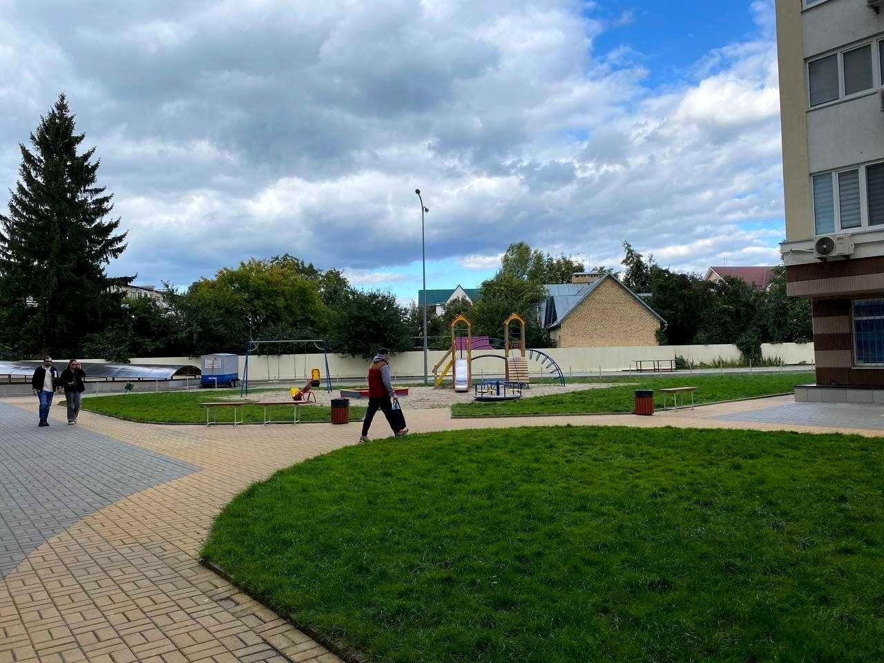 1871430738898774