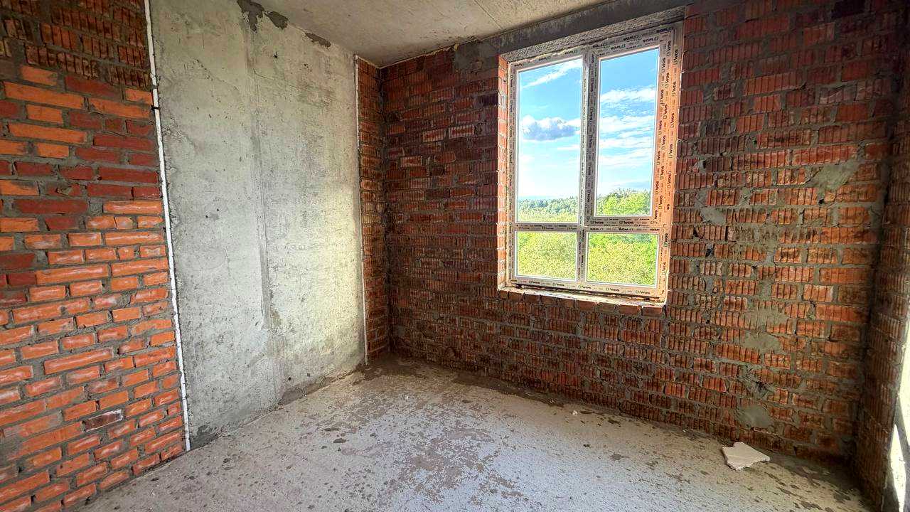 1871437136298534