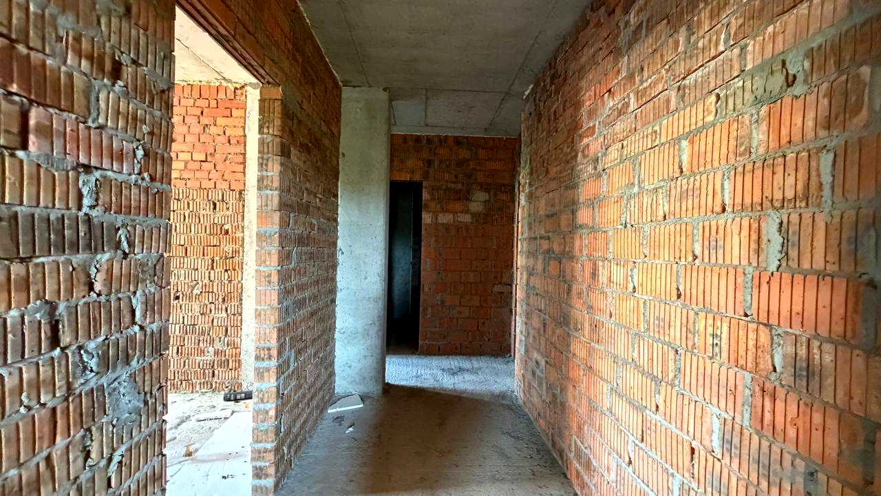1871437137383507