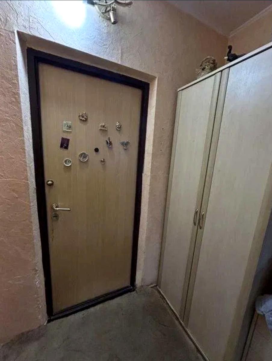 1871438597399698