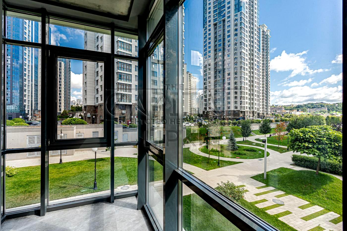 1871490794326348