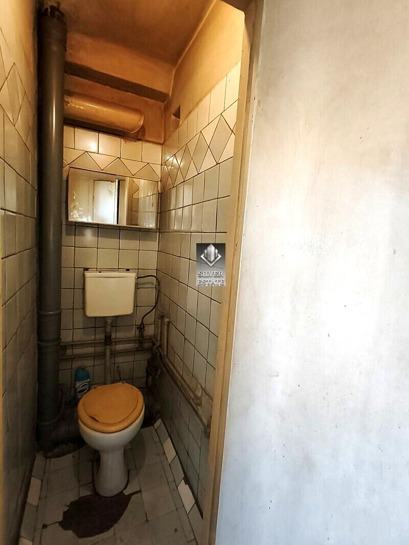 1871492665716008