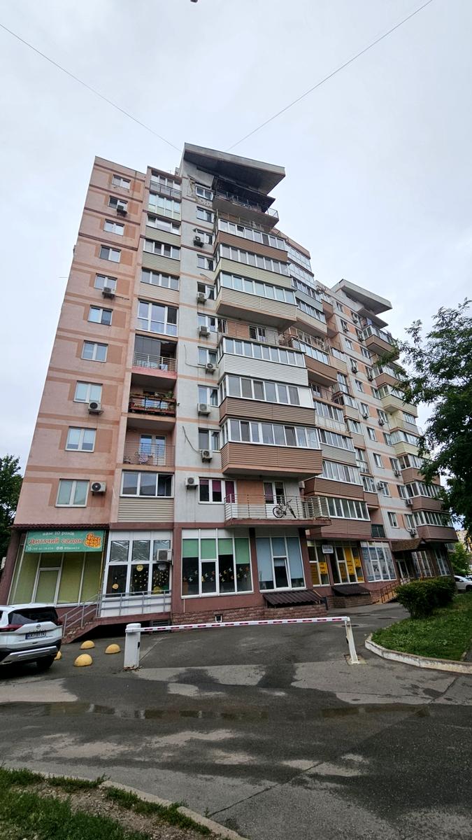 1871494091388055