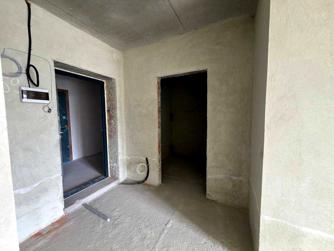 1871495921743763